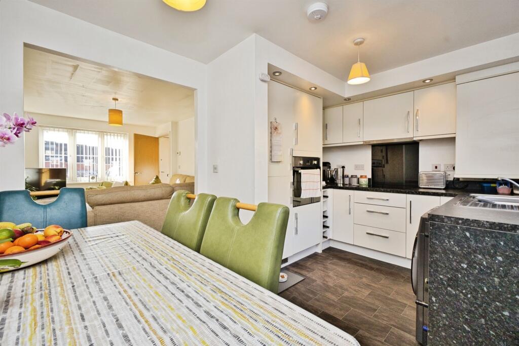 House in Bath, Yeovil Without - View 5