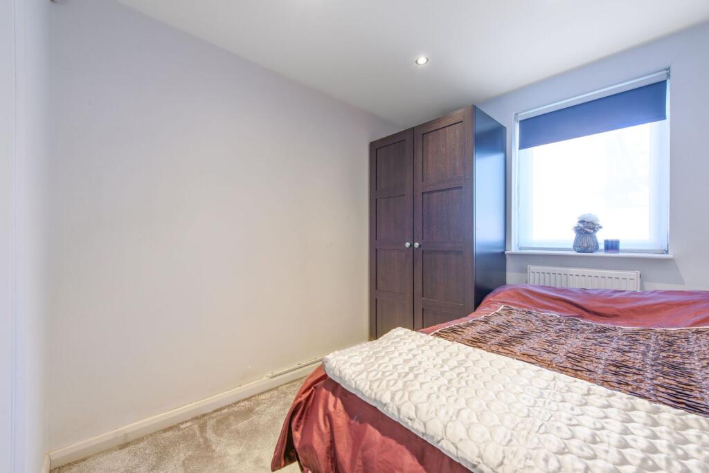 Apartment in London - More