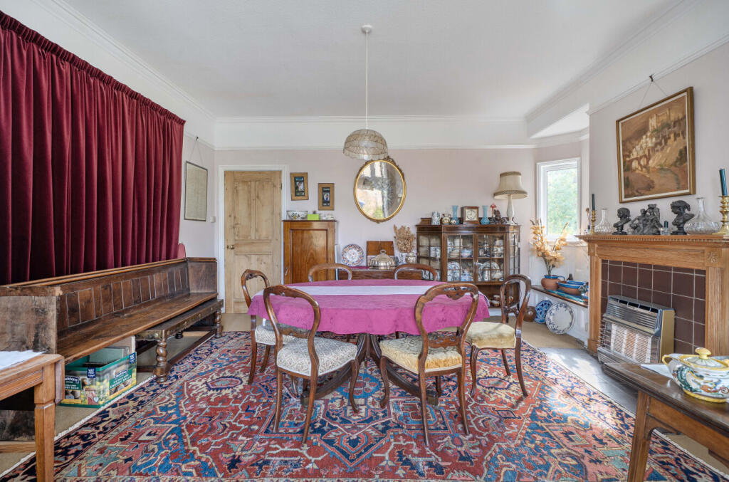 House in Oxford, Headington - More
