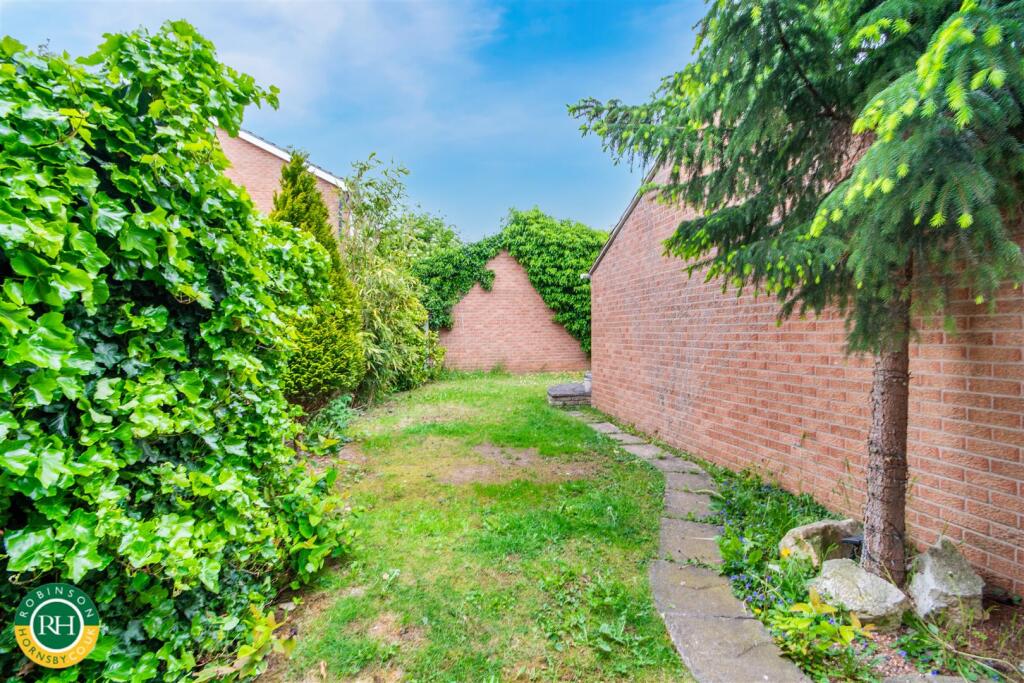 Wheatfield Drive, Tickhill, Doncaster photo 2