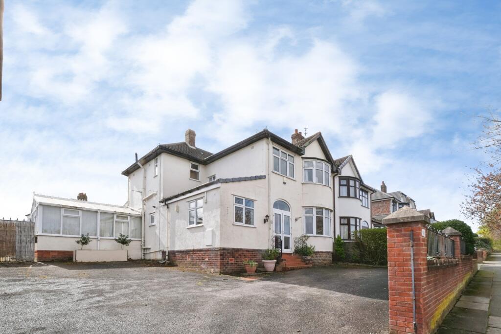 Main image of property: Childwall Valley Road, Liverpool, Merseyside, L16