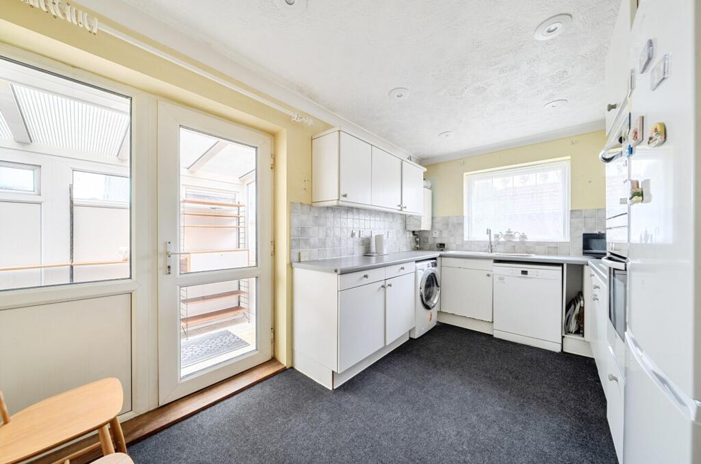 House in Chichester, West Wittering - More