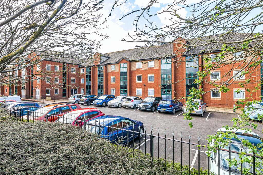 Main image of property: Chamberlaine Court, Banbury, OX16