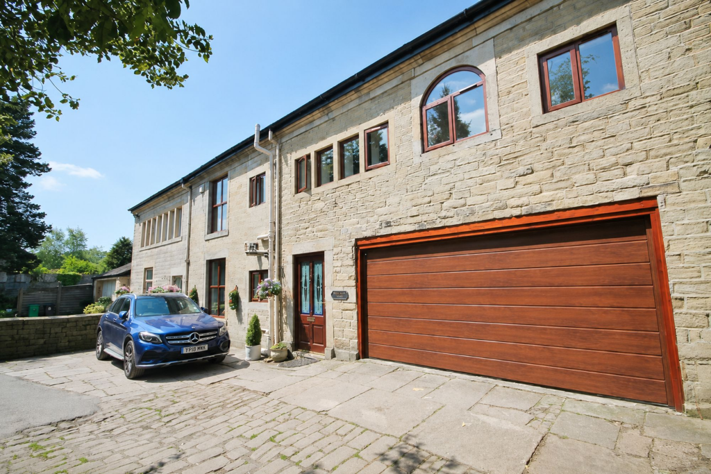 Main image of property: Brown Lodge Street, Littleborough, OL15
