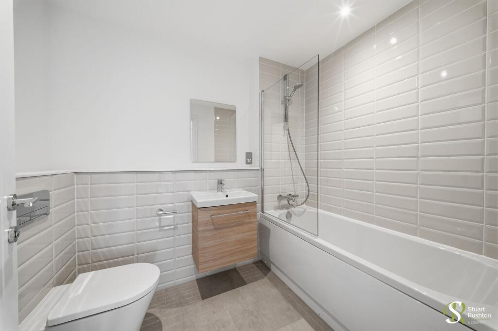 Apartment in Warrington, Little Bollington with Agden - More