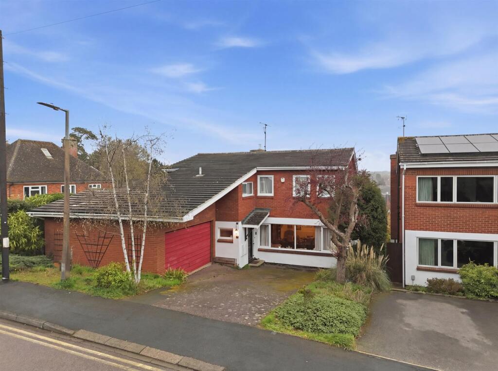 Main image of property: WARNER ROAD - WARE