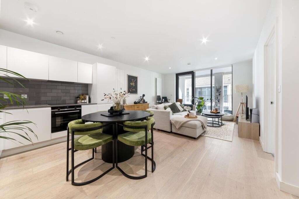 Main image of property: Pinnacle House, London, E16