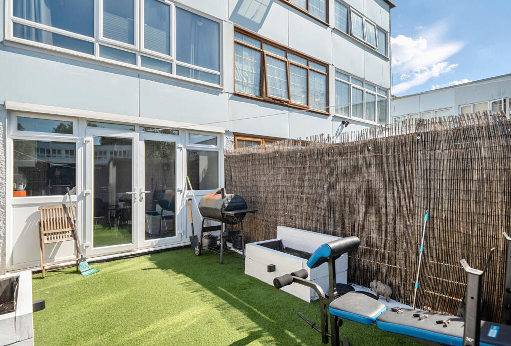 House in London - More