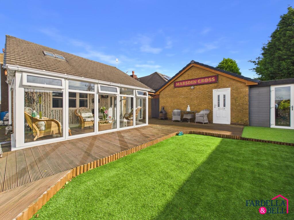 4-bed detached on Hillsborough Avenue, Brierfield, BB9, £320,000