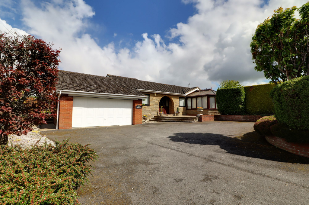 Main image of property: Little Lane, Wrawby, DN20