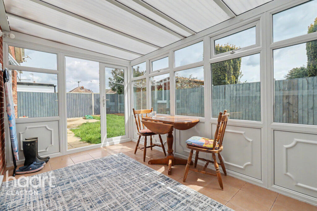 House in Clacton-on-Sea, Jaywick - View 6