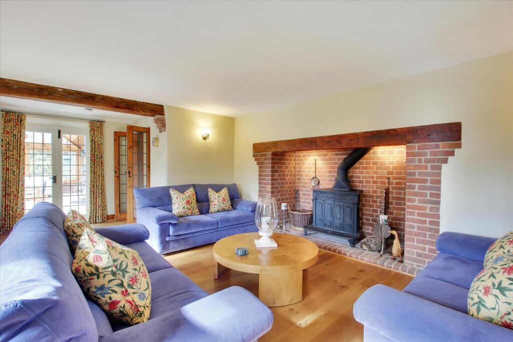 House in Tonbridge - View 2