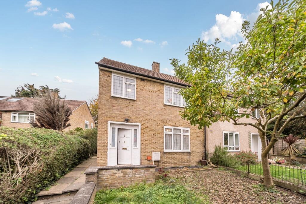 Main image of property: Carslake Road, London, Greater London, SW15