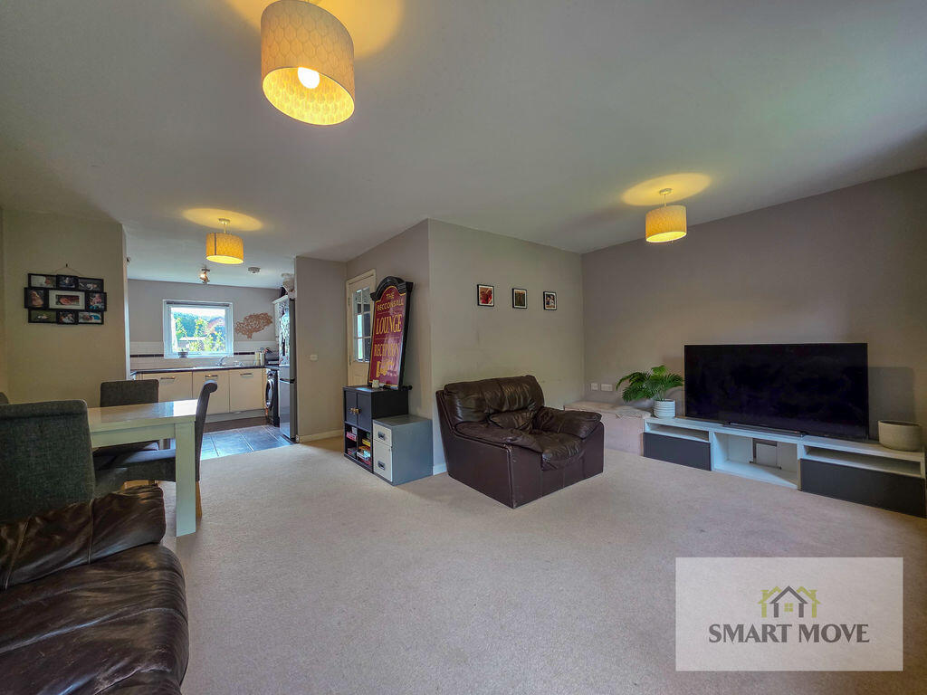 Carr Heyes Drive, Hesketh Bank, Preston photo 4
