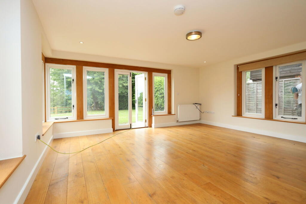 House in Reading - View 4