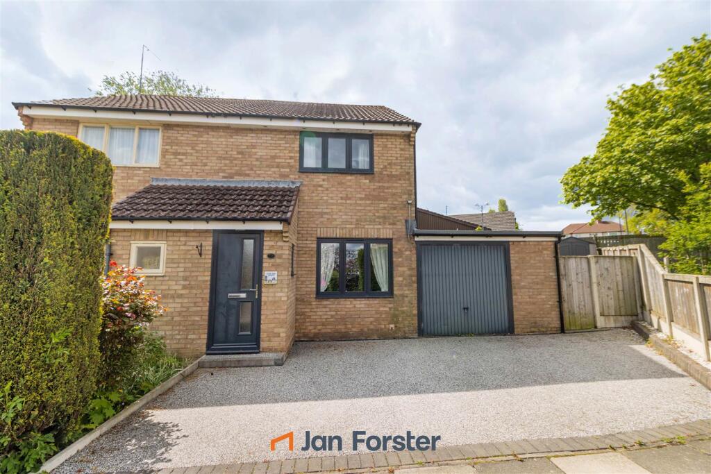 Main image of property: Ealing Court, Newcastle Upon Tyne
