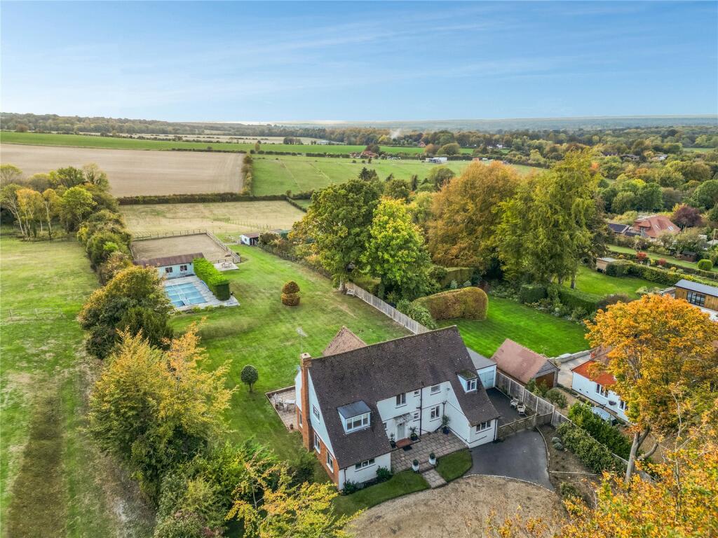 Shere Road, West Horsley, KT24 photo 2