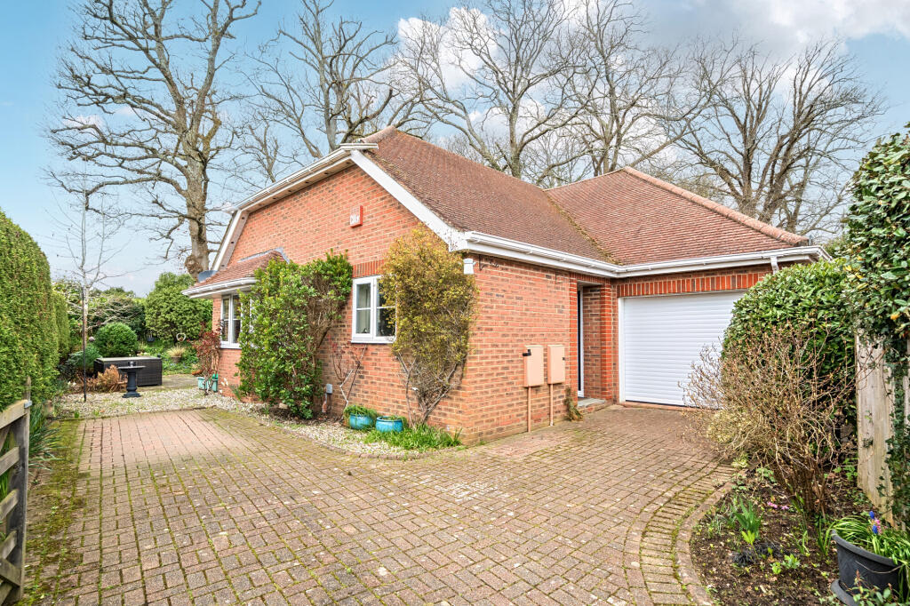 Main image of property: Cherrylands Close, Haslemere, GU27