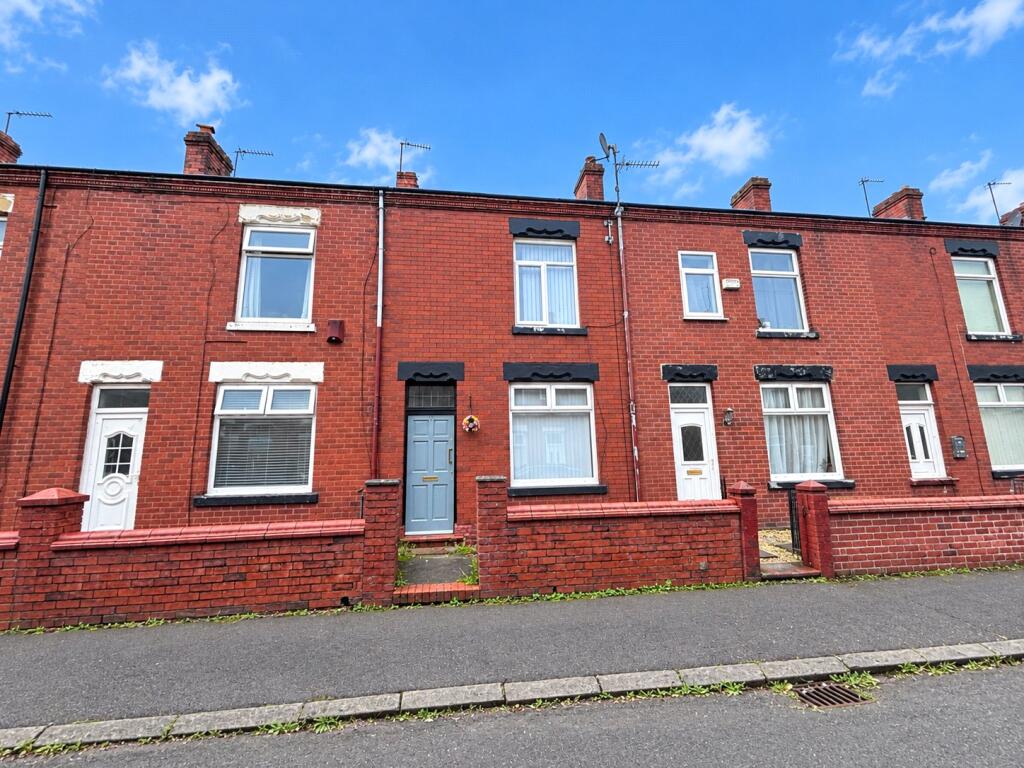2-bed terraced on Radclyffe Street, Middleton, Manchester, M24, £155,000