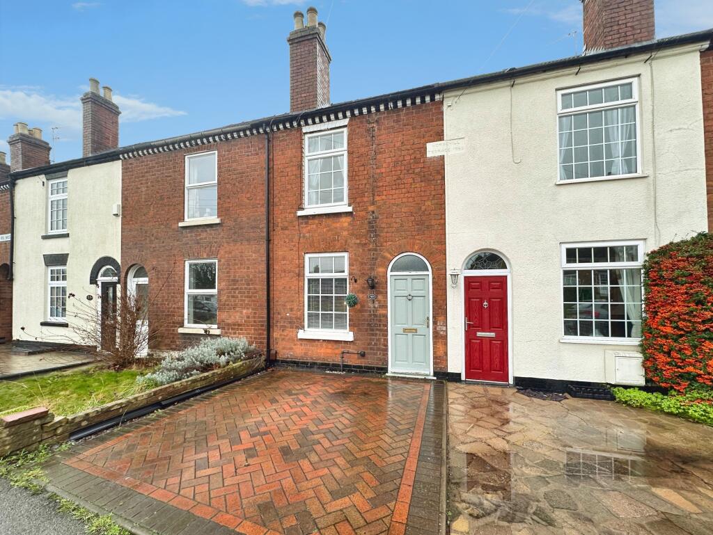 2-bed terraced on Finchfield Road West, Wolverhampton, WV3, £200,000
