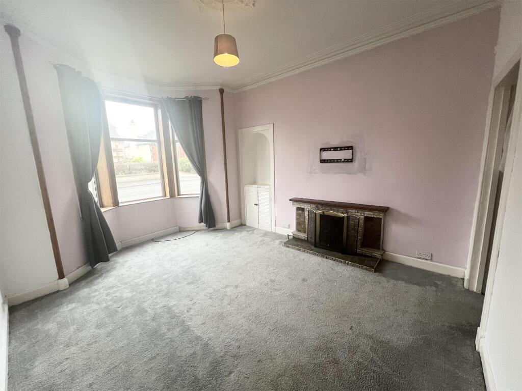 Apartment in Kilmarnock - View 3