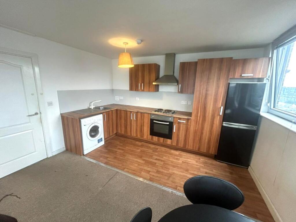 Apartment in Liverpool, Pride Quarter, Vauxhall - More