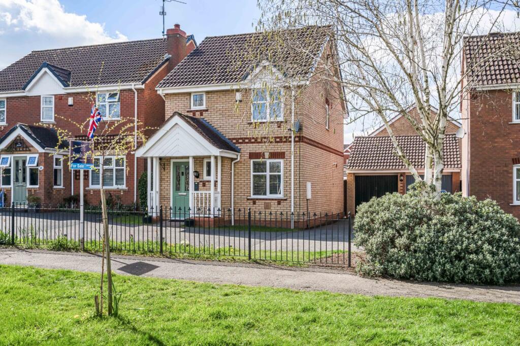 Main image of property: Bluebell Drive, Bedworth, Warwickshire, CV12