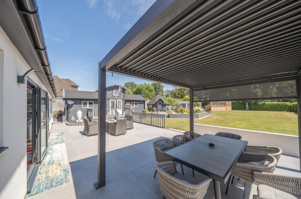 House in Southampton - View 5