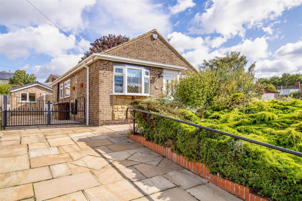 Cleveland Avenue, Lupset Park, Wakefield - View 2