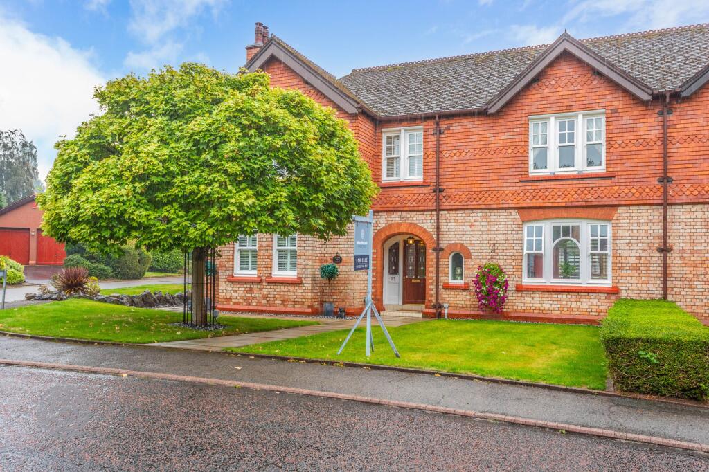 House in Culcheth, Twiss Green