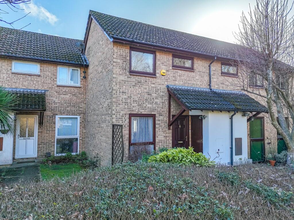 2-bed terraced on Ashlet Gardens, Ashley, New Milton, BH25, £225,000