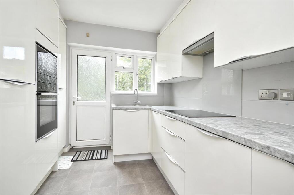 House in Bristol, Stockwood - View 2
