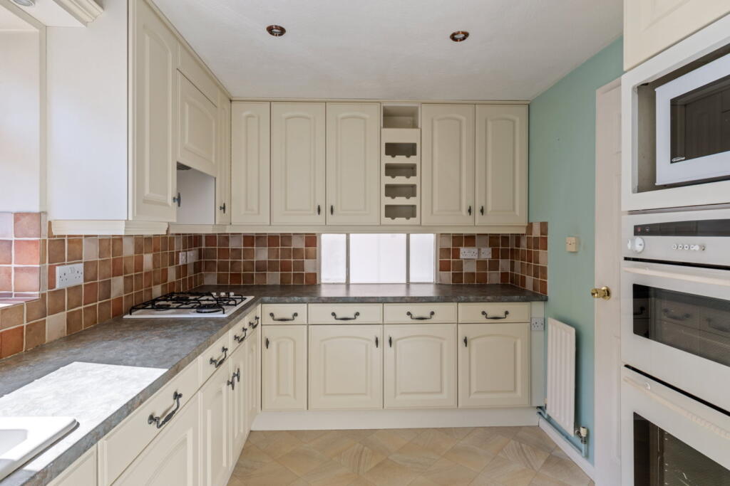 House in Tonbridge - View 4