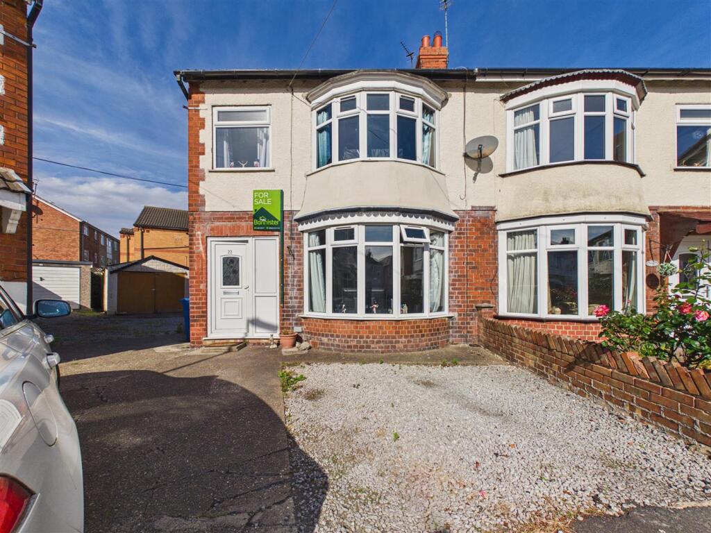 Main image of property: Princes Avenue, Hessle
