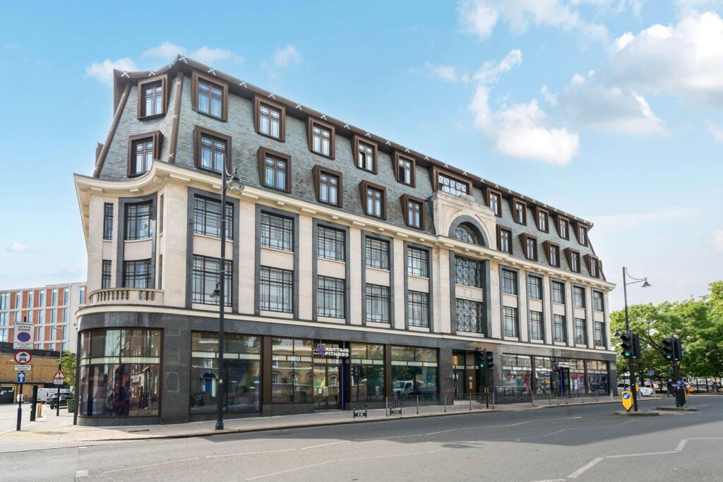 Ivor House, Brixton, London, UK  — 2 bed, 2 bath luxury property