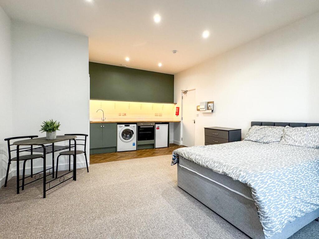 Main image of property: Park Road Moseley B13 8AB