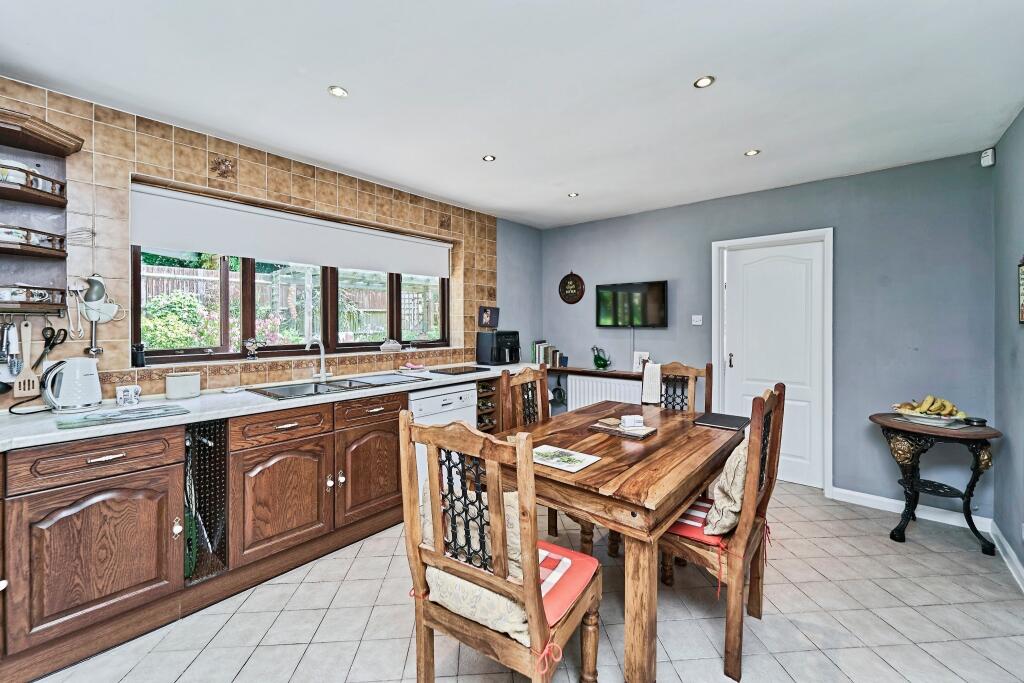 15, Rocfield Terrace photo 2