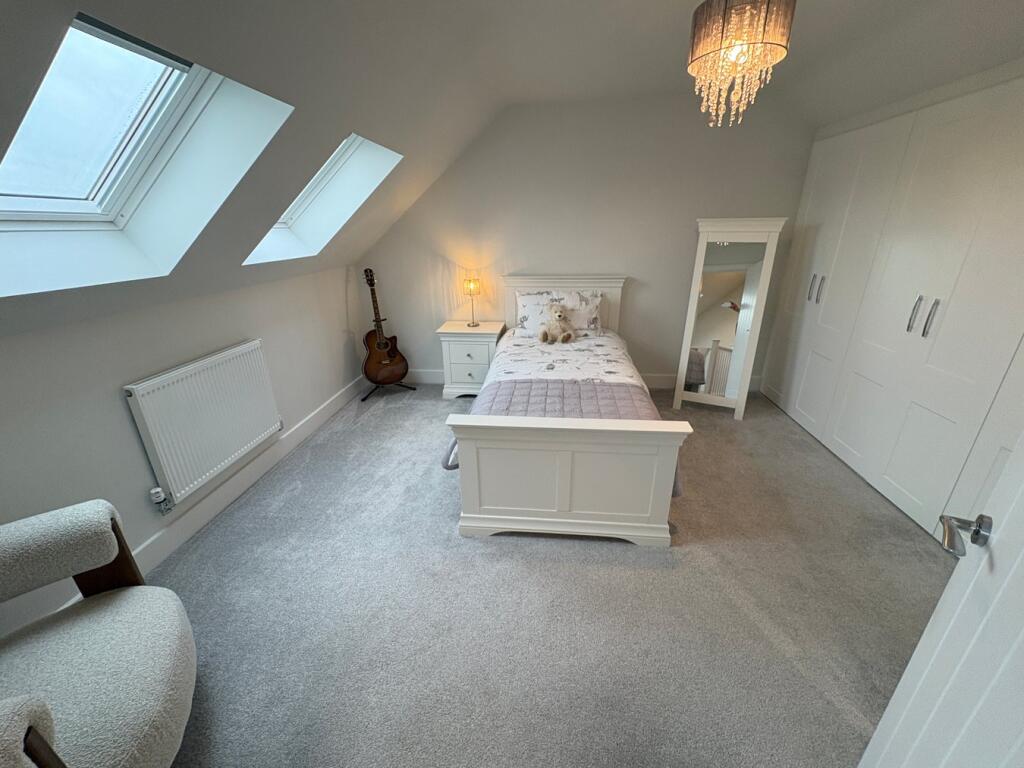 Windsor Gardens, Croft, Leicester, LE9 photo 4