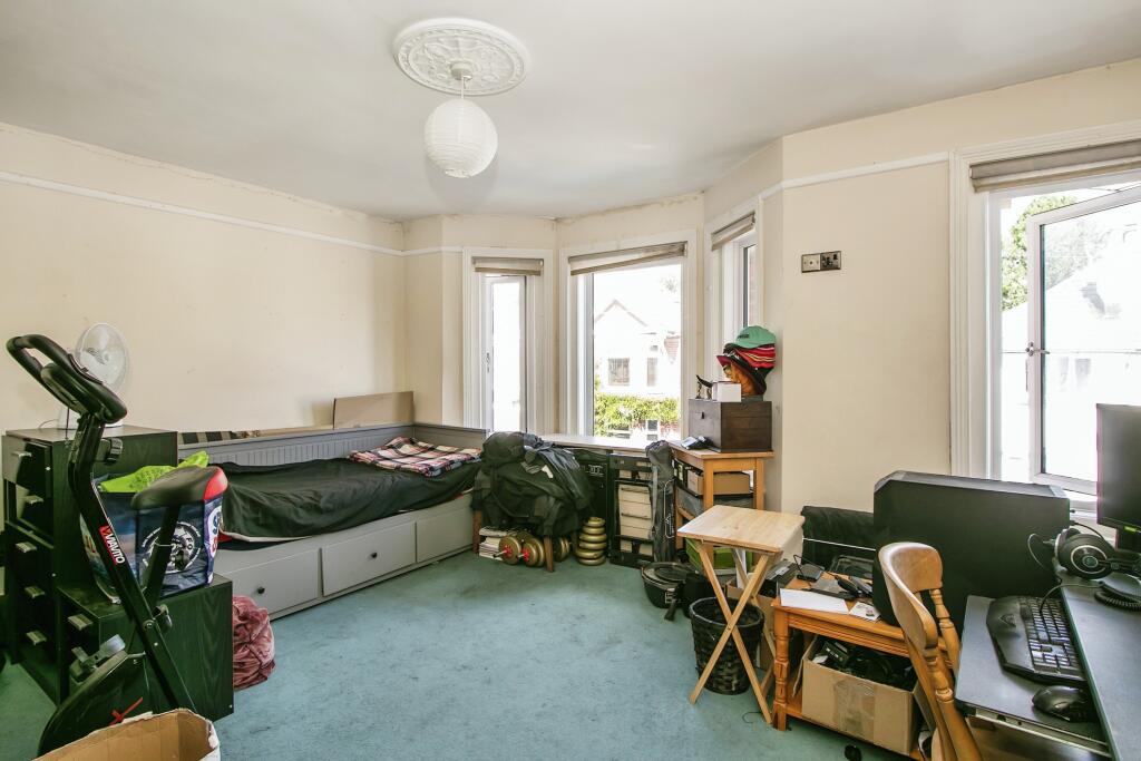 Additional image 16 of Hill Crest Road, Poole, BH12