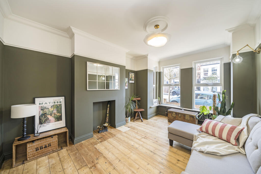 Main image of property: Eastcombe Avenue, Charlton, London, SE7
