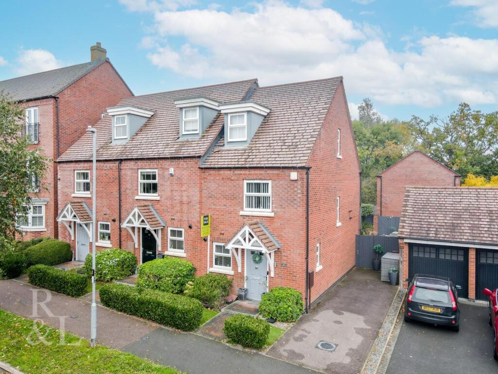3-bed house on Dunbar Way, Ashby-De-La-Zouch, £280,000