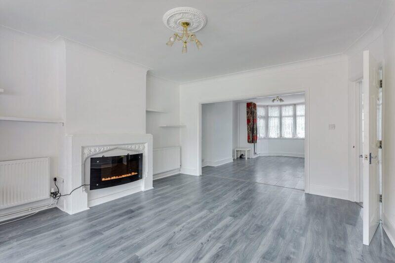 Main image of property: Park Avenue North, Willesden Green, London