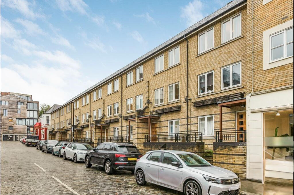 Main image of property: Ferry Street, Canary Wharf, London, E14