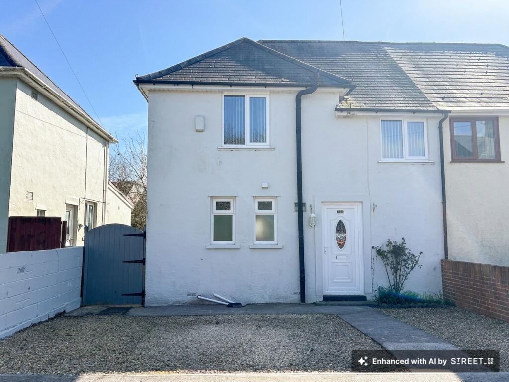 Main image of property: 16 Fferm Goch, Llangan, The Vale of Glamorgan, CF35 5DP