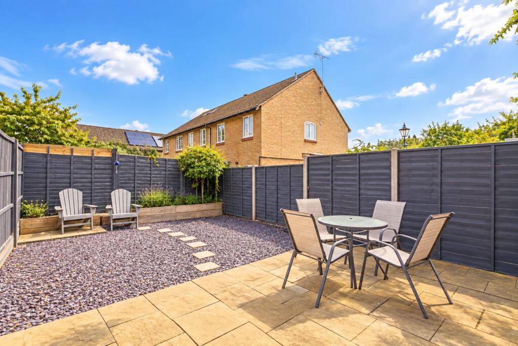 Kingfisher Close, Wheathampstead, St. Albans, Hertfordshire, AL4 photo 3