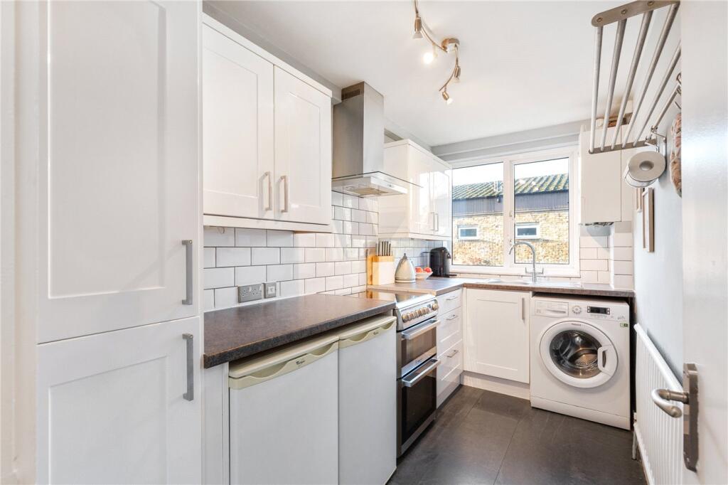 Apartment in London, Finsbury Park - View 2