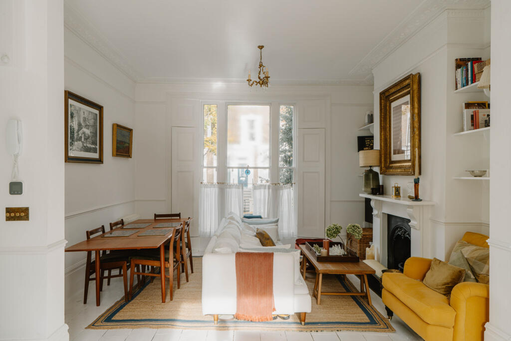 Main image of property: Oakley Road, London N1