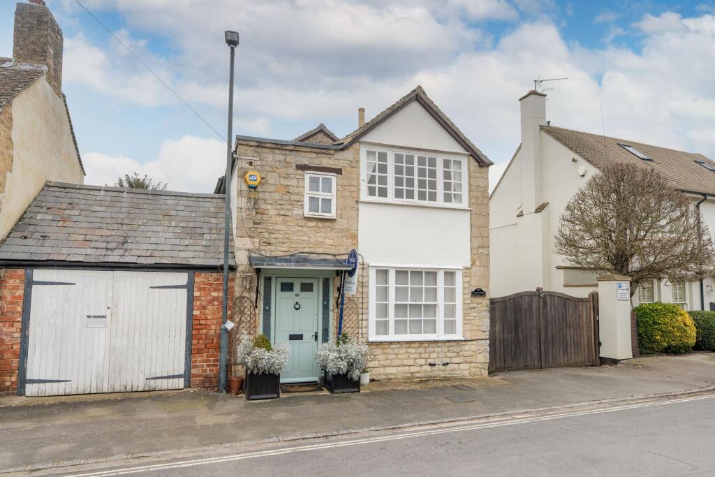 Main image of property: Rectory Lane, Woodstock, OX20
