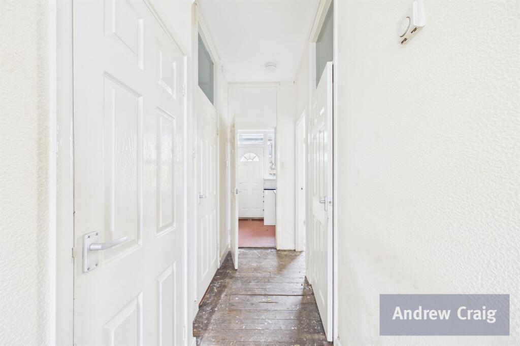 Apartment in North Tyneside, North East - View 6