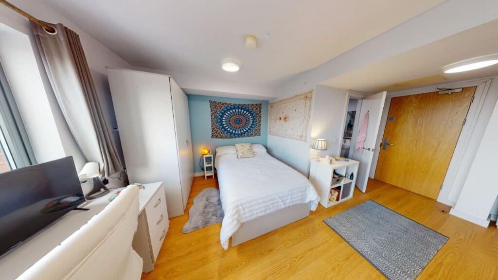 Main image of property: Chatham Place, Liverpool, Merseyside, L7